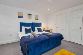 3 Beds Apt - Perfect for Weekend Stays - FREE Parking!